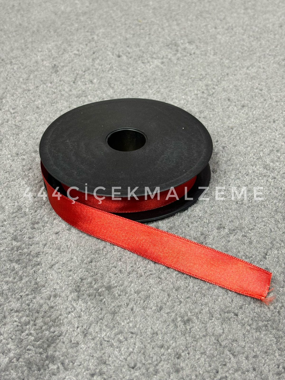 kırmızı Kırmızı Saten Kurdele 2.5 Cm - Görsel 1