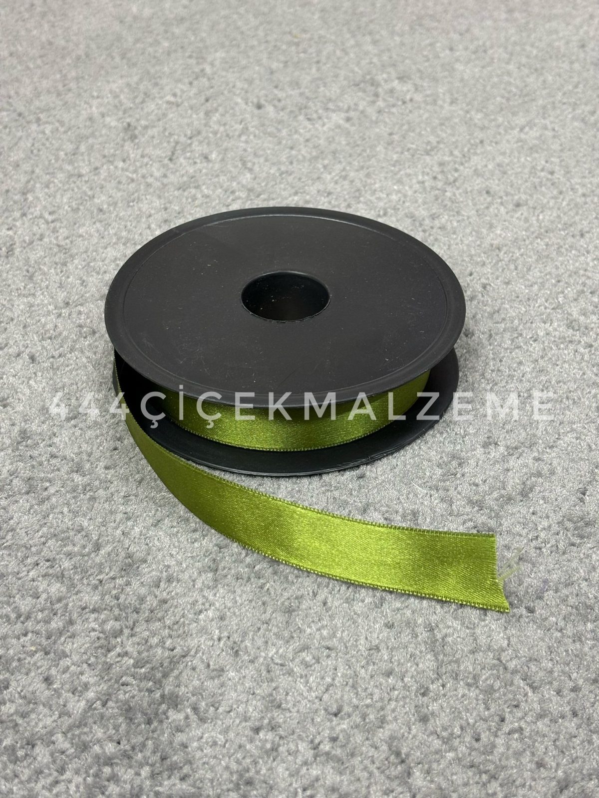 yeşil Yeşil Saten Kurdele 2.5 Cm - Görsel 1